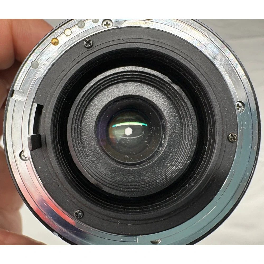 Sakar MC Auto Zoom 80–200mm F4–5.6 Telephoto Lens K Mount With Caps Untested